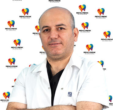 Dentist Erdem Elmas